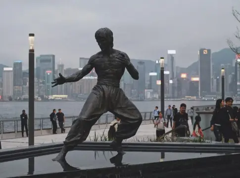 Las ideas de Bruce Lee animan a buscar fuerza interior para atravesar las dificultades en vez de soñar con una vida fácil Las ideas de Bruce Lee animan a buscar fuerza interior para atravesar las dificultades en vez de soñar con una vida fácil