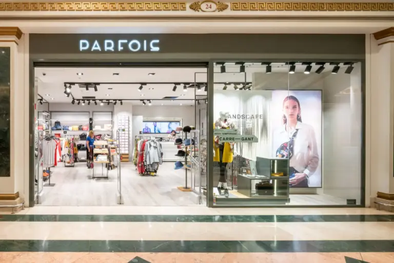 Ni Nike ni Adidas: Las zapatillas retro de Parfois por menos de 50 euros que plantan cara a las grandes marcas deportivas