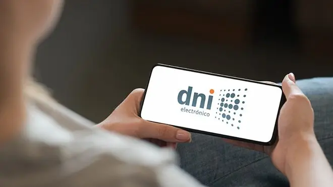 Lo que cambia ahora: todos tendrán que aceptar el DNI digital