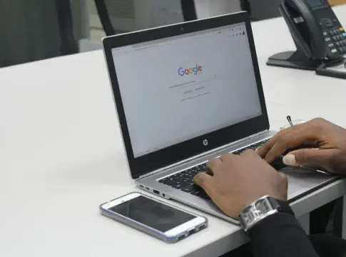 Los expertos aseguran que Chrome puede estar espiando tus hábitos en la red y piden buscar alternativas más privadas Los expertos aseguran que Chrome puede estar espiando tus hábitos en la red y piden buscar alternativas más privadas