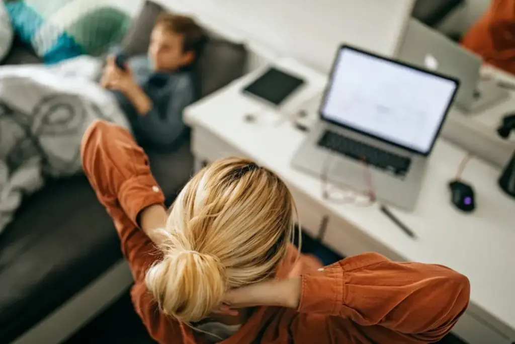 Menos aviones y más transporte público