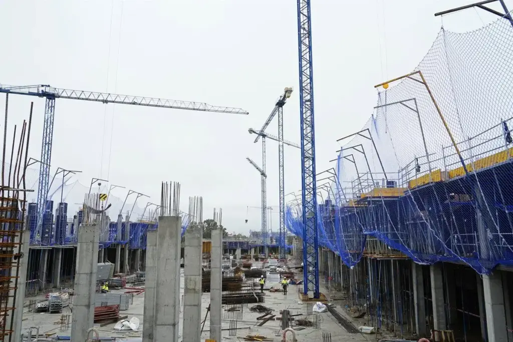 No faltan casas, falta que estén donde la gente vive