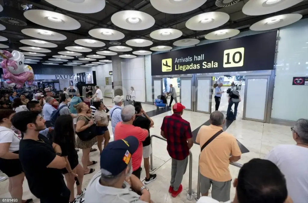 Nuevas formas de captar viajeros: apps, redes y conductores extranjeros