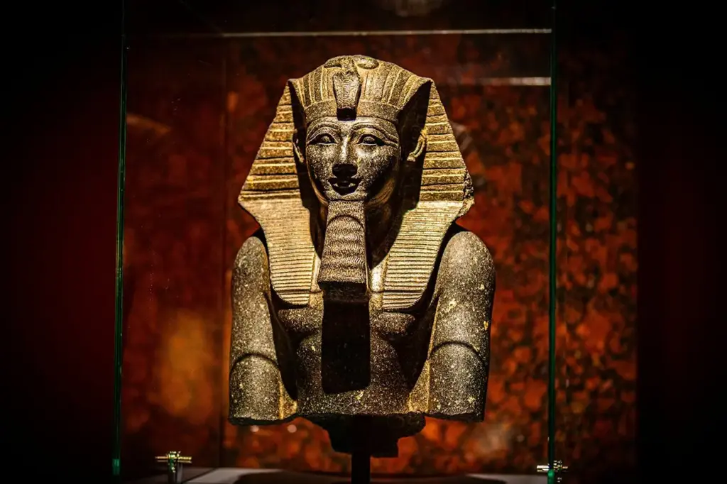 Un estudio aclara el origen de los materiales de la daga de Tutankamón y desmonta viejas teorías