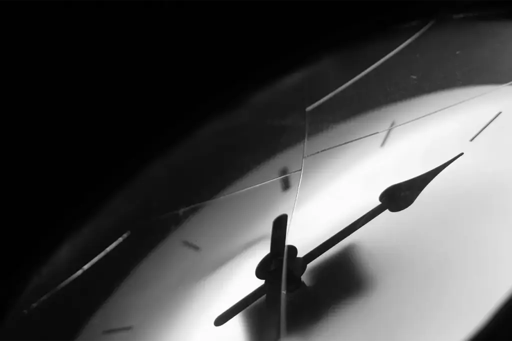 Varios científicos se preguntan si el tiempo es una ilusión y plantean que pasado, presente y futuro ocurren a la vez