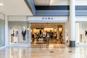 Zara tiene los bolsos 'shopper' más elegantes de la primavera: Renueva tu armario por menos de 40 euros