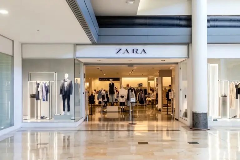 Zara tiene los bolsos 'shopper' más elegantes de la primavera: Renueva tu armario por menos de 40 euros
