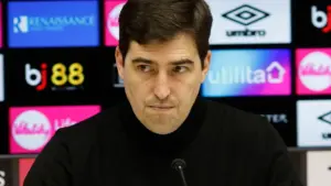 Lo que Iraola cambiará en el Athletic tras la salida de Valverde