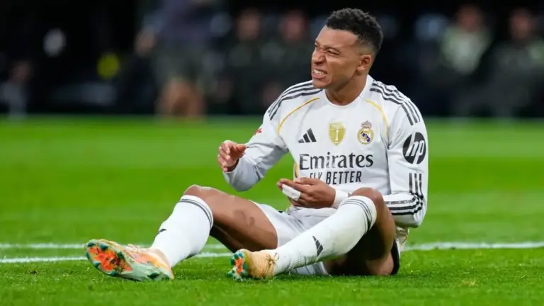 El caso Mbappé sacude al Real Madrid: sospechas sobre la gestión de su lesión de rodilla