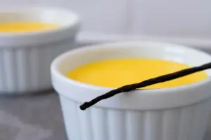 El gesto de 30 segundos con un soplete que cambia por completo el sabor de tu crema catalana