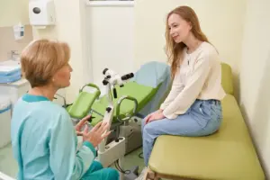 La endometriosis, la enfermedad silenciada causante de casi el 50% de los casos de infertilidad en mujeres