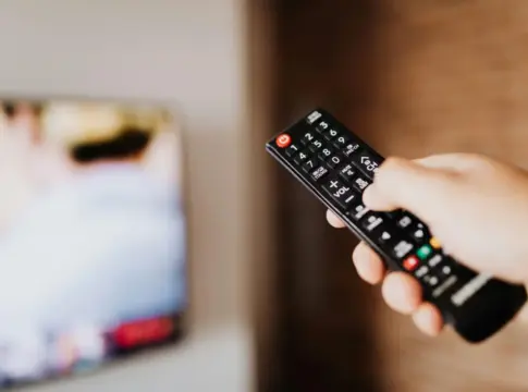 Dos diales de toda la vida se apagan para siempre: El Gobierno fulmina estos canales de la TDT | Fuente: Pexels Dos diales de toda la vida se apagan para siempre: El Gobierno fulmina estos canales de la TDT