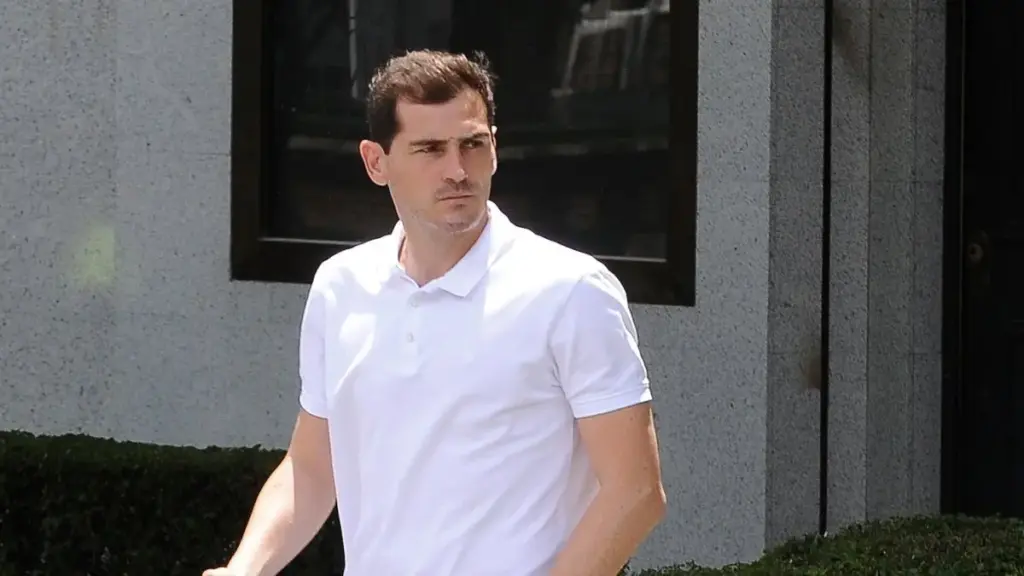 Una ex de Iker Casillas destapa sus celos hacia Can Yaman y la supuesta estrategia que oculta su nuevo romance 1 ¿La extraña conexión entre Iker Casillas e Irene Esser y qué tiene que ver Can Yaman?