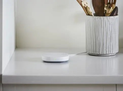 Automatiza tu rutina diaria con sensores y enchufes | Fuente: Samsung Automatiza tu rutina diaria con sensores y enchufes