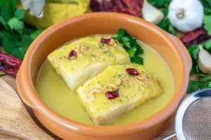 El movimiento de muñeca que los chefs guardan bajo llave para que el Pil-Pil salga siempre