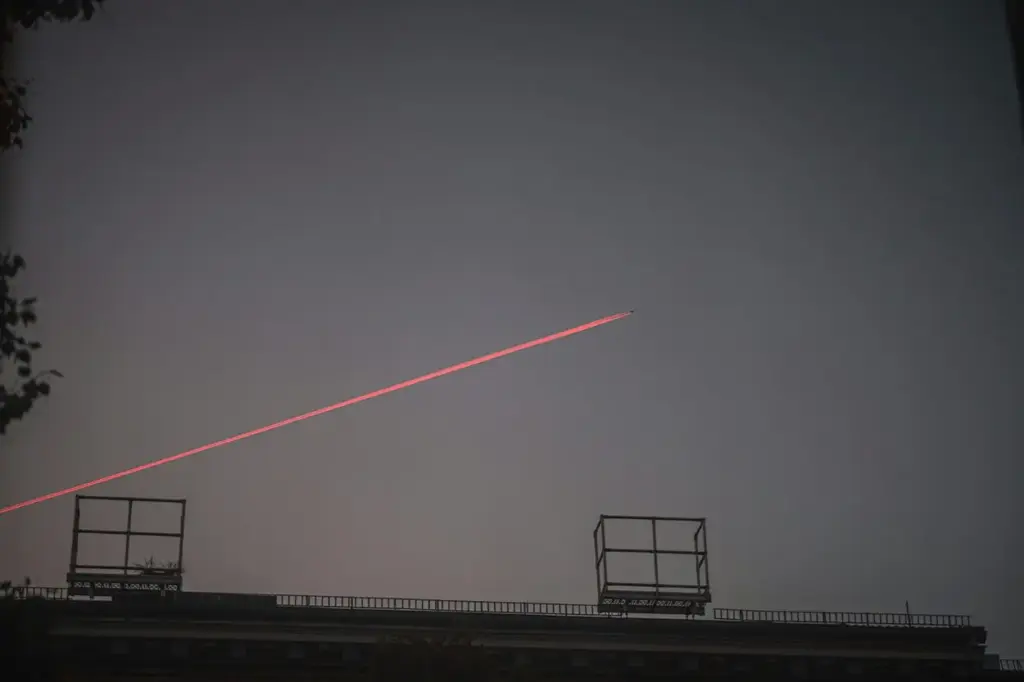 China despliega escudo láser que elimina drones al instante y supera los sistemas de radar tradicionales