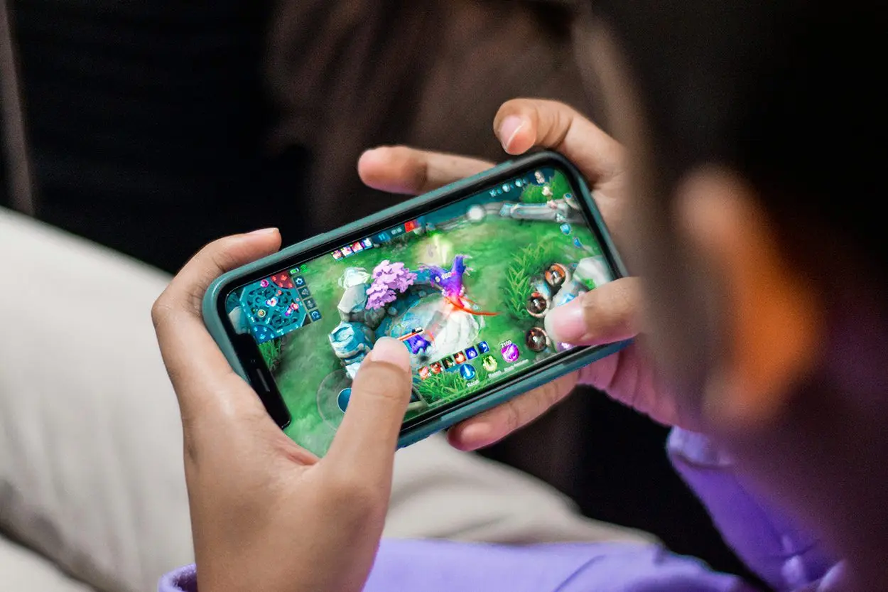 Consolas más caras, menos acceso y más juego móvil_ así cambia el mercado del videojuego Consolas más caras, menos acceso y más juego móvil_ así cambia el mercado del videojuego