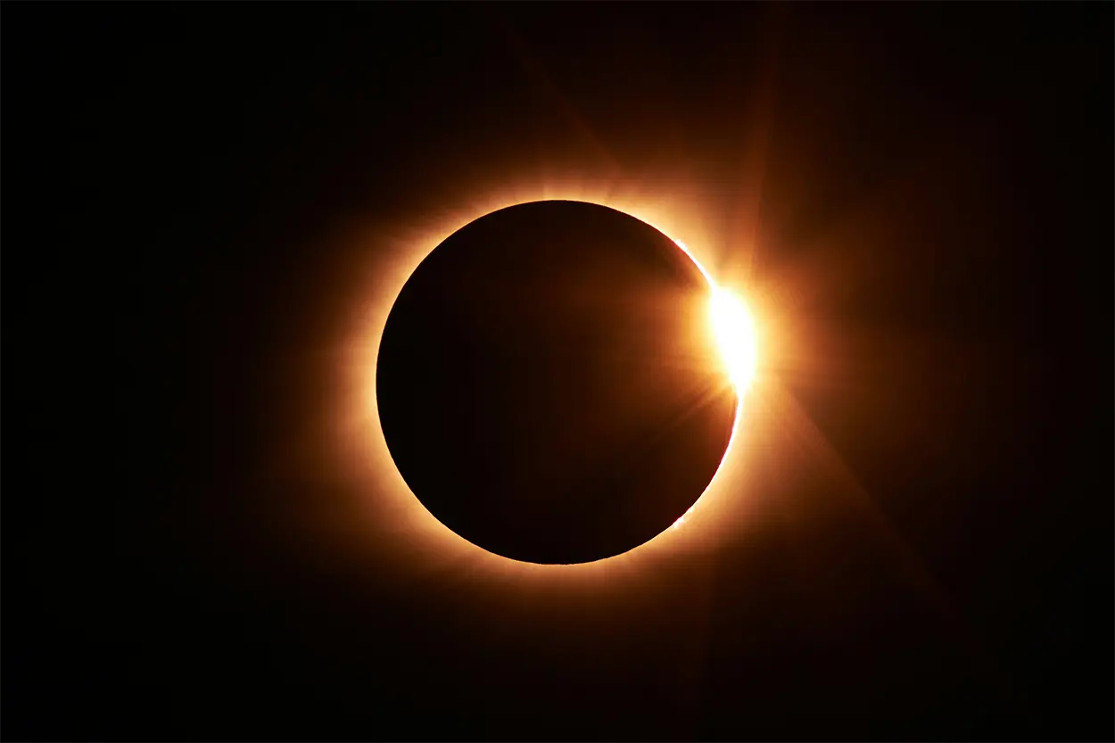 Eclipse solar 2027: guía completa para ver en España el fenómeno astronómico más largo del siglo Eclipse solar 2027: guía completa para ver en España el fenómeno astronómico más largo del siglo