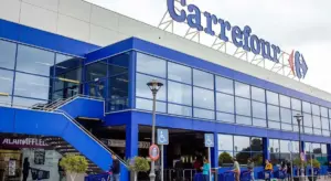 El fin de los pelos de tu mascota regados por toda la casa: Carrefour desploma el precio de la mejor aspiradora Dyson