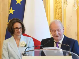 Francia da la espalda a Felipe VI y premia a Juan Carlos I contra todo pronóstico
