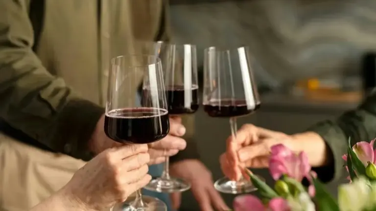 Fl fraude del vino desangra a España con pérdidas de 380 millones y miles de empleos perdidos