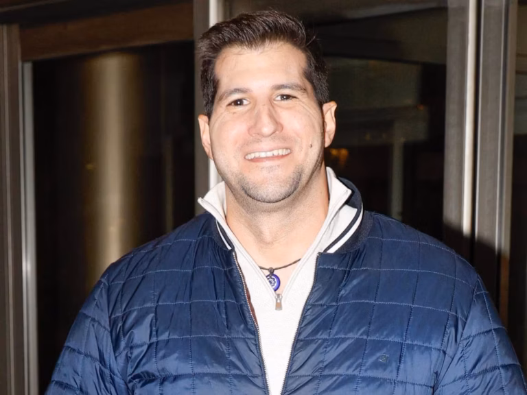 De los platós a los desahucios: la dura vida de Julián Contreras Jr.