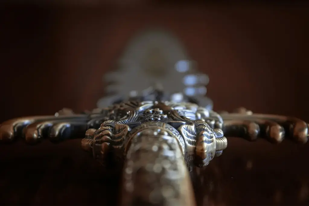 La famosa daga de Tutankamón vuelve a sorprender tras resolverse el enigma de sus componentes