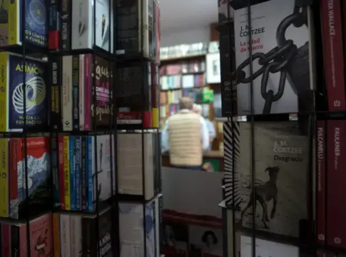 Librerías independientes entre la resistencia y la saturación Librerías independientes entre la resistencia y la saturación