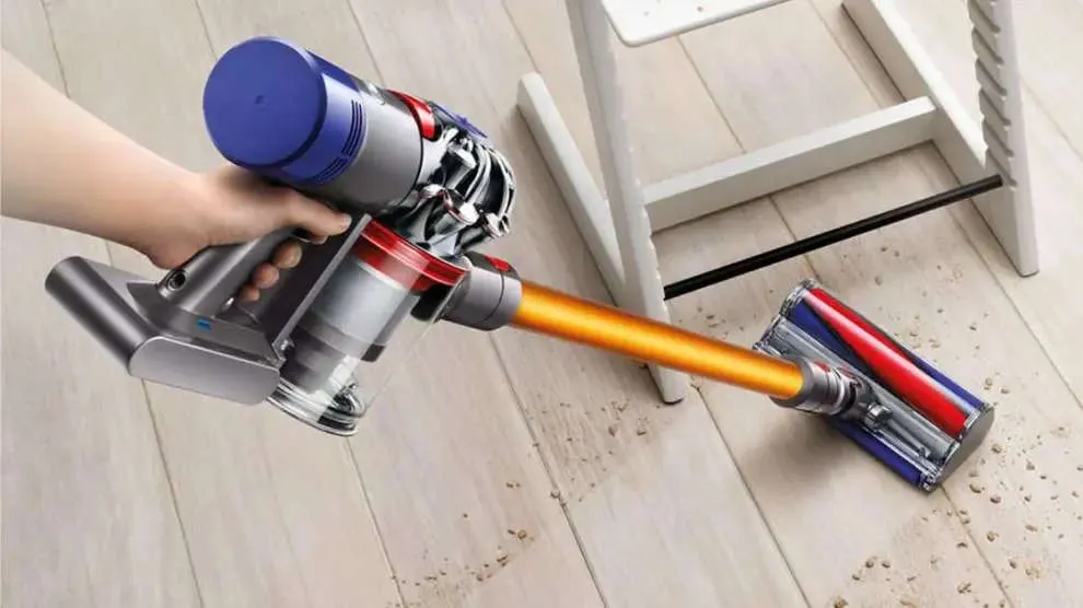 Limpieza profunda en cada rincón con la Dyson V8 Cyclone de Amazon