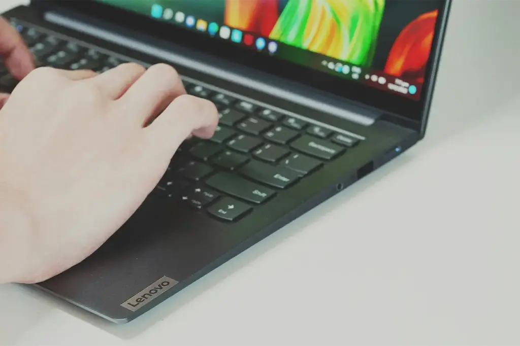 Los automatismos con IA transforman rutinas tediosas en procesos autónomos que ejecutan tareas sin intervención manual