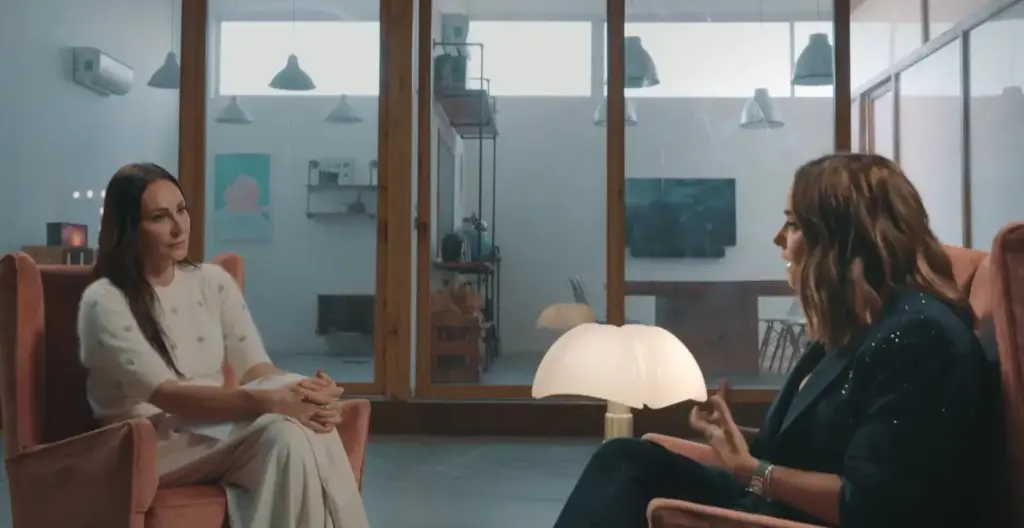 Toñi Moreno y su duro camino hacia la aceptación: "He salido con muchos chicos porque no quería ser lesbiana" 2 Los intentos de Toñi Moreno por encajar y sus relaciones con hombres