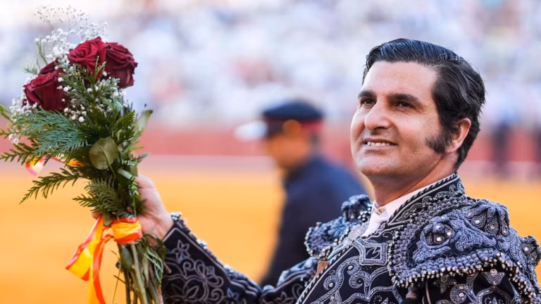 Morante de la Puebla rompe su silencio tras salir de la UCI: 