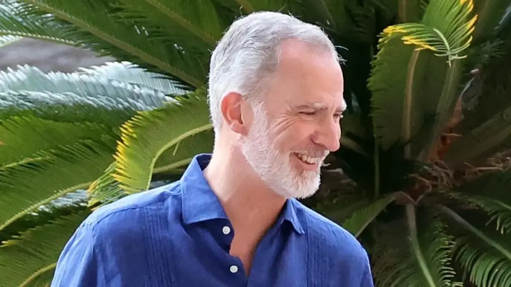 Ni Letizia, ni sus hijas: Estas son las dos mujeres con las que Felipe VI se ha refugiado en Palma