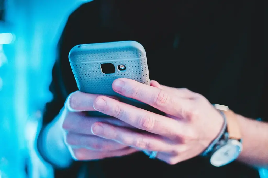 Alerta de la Guardia Civil: los números de teléfono a los que nunca debes devolver la llamada 22 No devuelvas llamadas a números desconocidos o internacionales si quieres evitar el timo de la llamada perdida