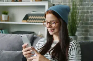 TikTok y otros vídeos cortos muestran un impacto preocupante en la capacidad de concentración según un estudio reciente