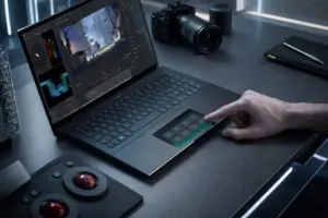 Mayo trae el ZenBook Pro 15: doble pantalla ScreenPad y GPU dedicada que elevan la productividad de los creadores