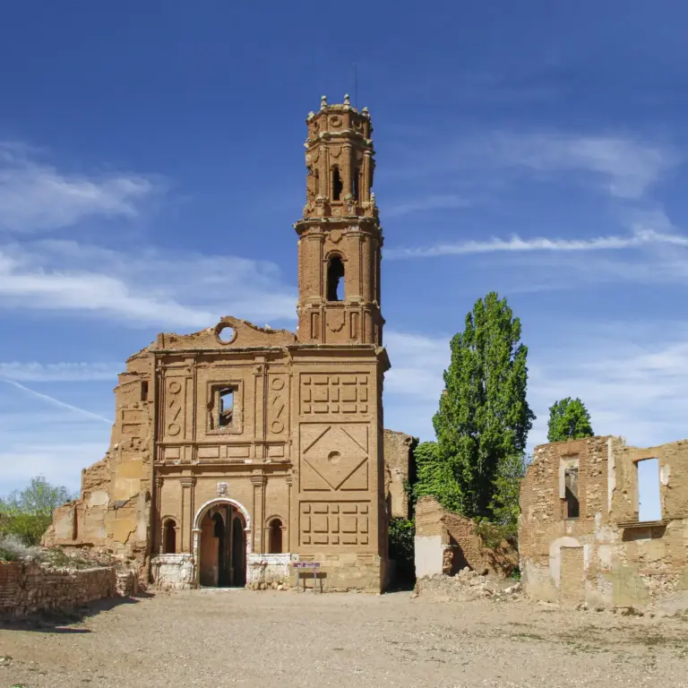Estuvieron encerrados un año en una iglesia porque no sabían que la guerra había terminado: la gesta más terca de la historia