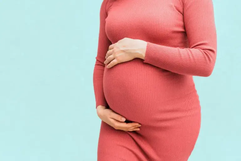 España redefine su modelo reproductivo con una maternidad cada vez más tardía