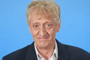 El ocaso de Quique San Francisco: del éxito al desalojo por deudas