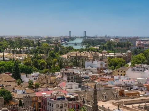 El secreto de Sevilla para ser la joya de Europa este 2026: Los motivos que la hacen irresistible para los viajeros de todo el mundo El secreto de Sevilla para ser la joya de Europa este 2026: Los motivos que la hacen irresistible para los viajeros de todo el mundo