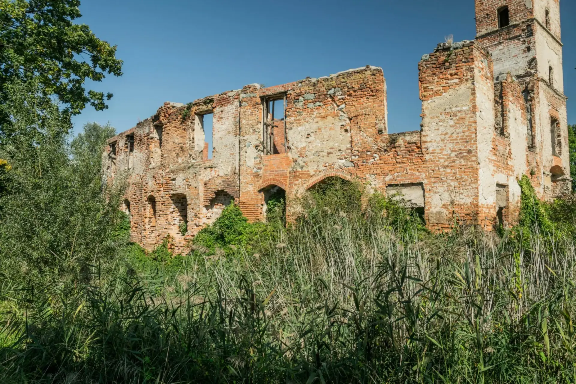 10-lugares-abandonados-espectaculares-portada Los 10 lugares abandonados más espectaculares del mundo