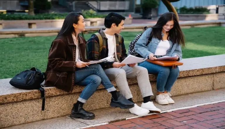 Cómo aprovechar la inteligencia artificial para estudiar mejor en 2026
