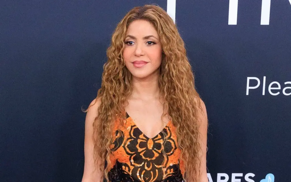 Multilingüismo y tributo a las grandes leyendas del deporte: Shakira y Burna Boy lanzan 'Dai Dai' para conquistar el Mundial 2026 2 El revolucionario intermedio de la gran final en Norteamérica