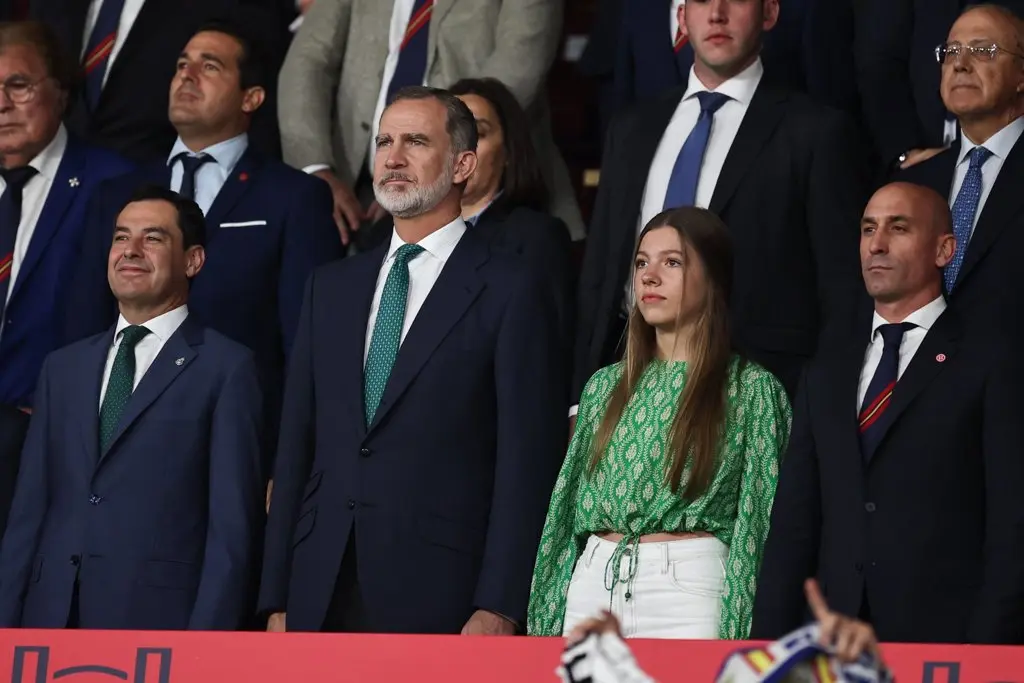 Felipe VI: El gran ausente en la graduación de Sofía 3 Las vacaciones de abril y una dolorosa distancia entre hermanas