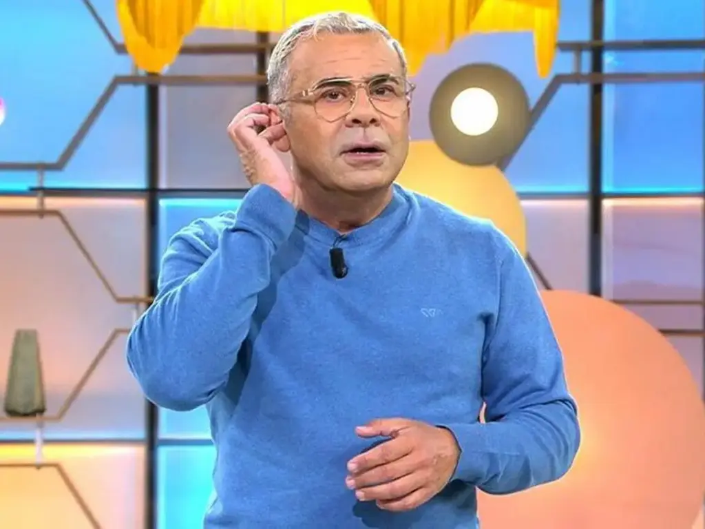 "El paro y la heroína causaron estragos": Jorge Javier confiesa la cruda realidad de su infancia en Badalona 1 Los duros inicios de Jorge Javier en el barrio de San Roque