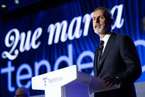 Telefónica encadena tres semanas al alza y ya sube un 16,5% en bolsa en 2026