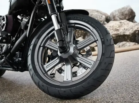 Neumático de una moto