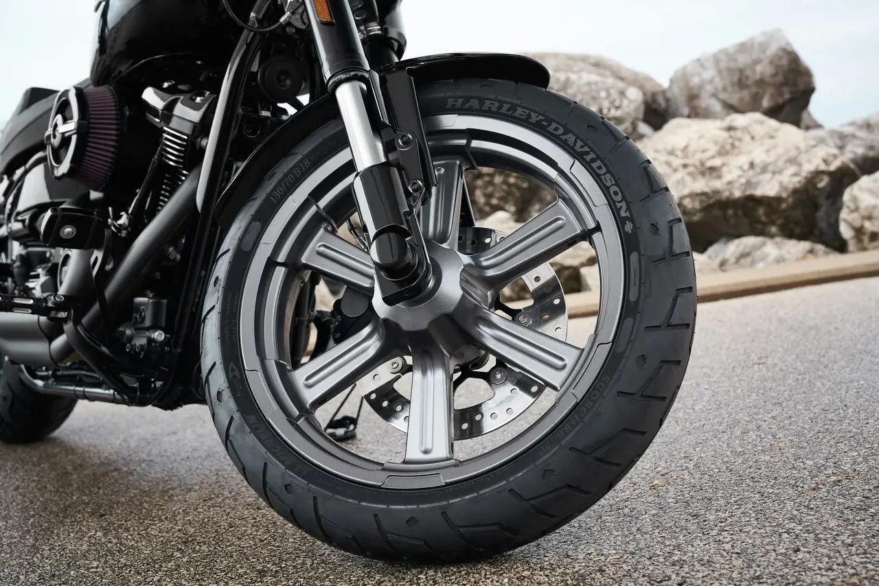 Neumático de una moto