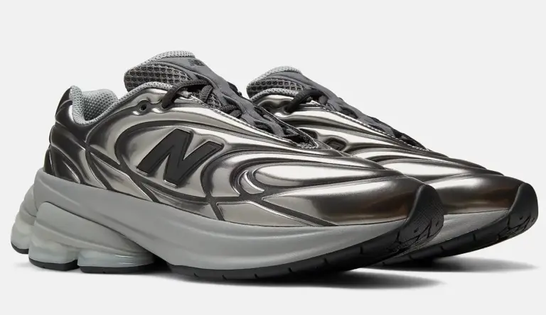 Las New Balance RC56 llegan para hundir a las Samba: las llaman 'el Ferrari de las zapatillas'