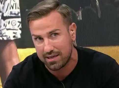 Rafa Mora: De colaborador de 'Sálvame' a ganar 72.000 euros al año con esta nueva faceta | Fuente: Telecinco Rafa Mora: De colaborador de 'Sálvame' a ganar 72.000 euros al año con esta nueva faceta